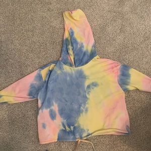 TIE DYE CROP SWEATSHIRT SIZS SMALL